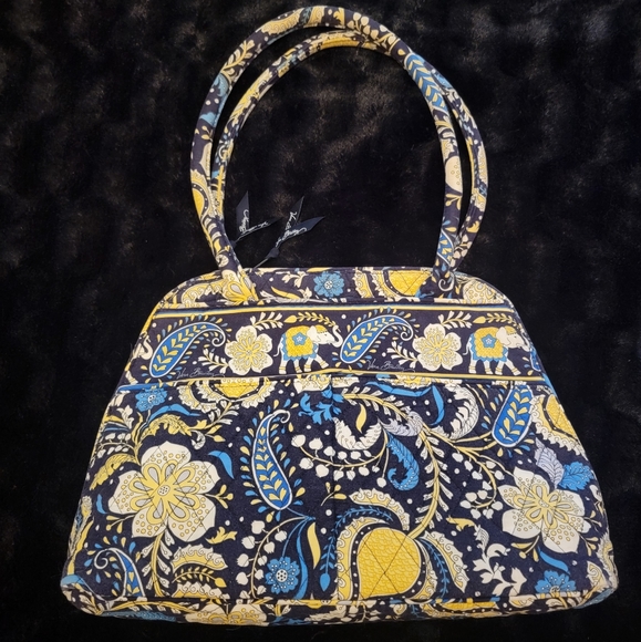 Vera Bradley Handbags - EUC VERA BRADLEY Bowler in Retired Ellie Blue